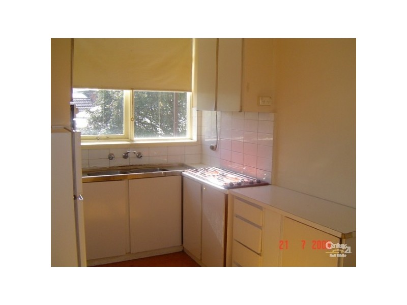 5/287 Barkly Street, St Kilda VIC 3182