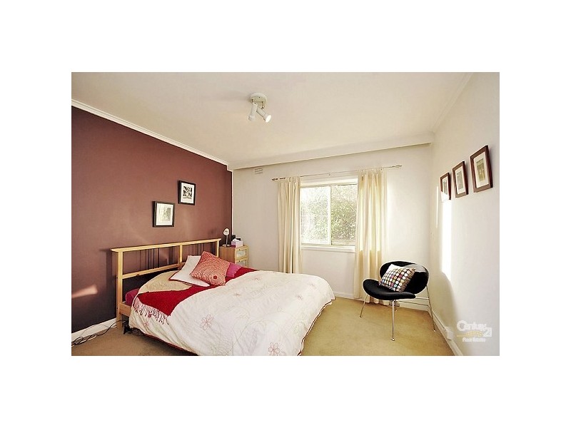 17/6 Westbury Street, St Kilda East VIC 3183