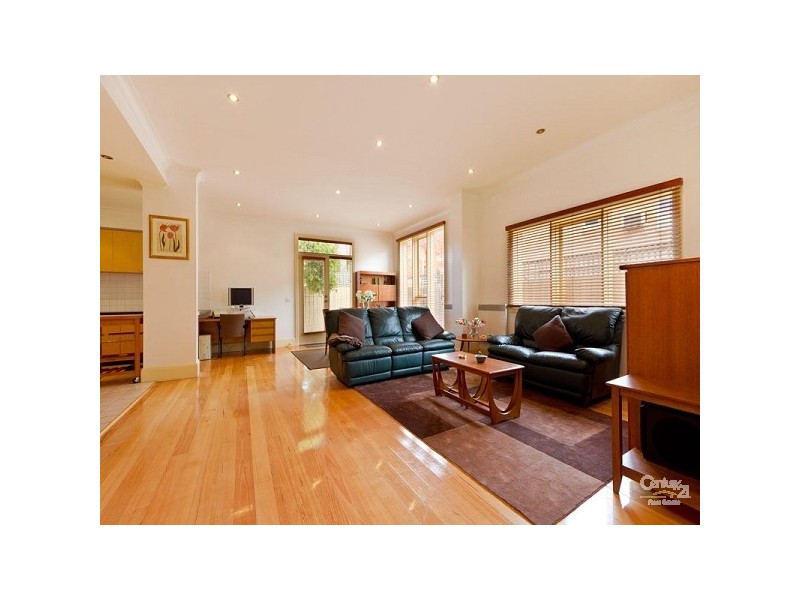 1/7 Clyde Street, St Kilda VIC 3182