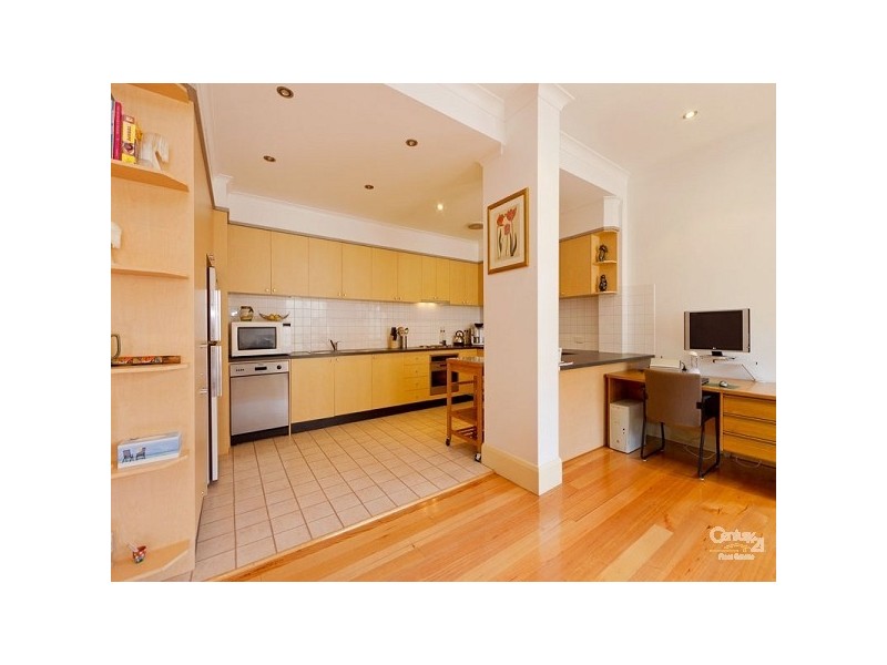 1/7 Clyde Street, St Kilda VIC 3182