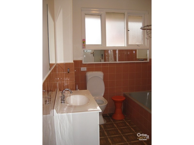 8/66 Alma Road, St Kilda VIC 3182