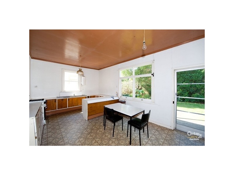 3 Mayfield Grove, Caulfield North VIC 3161