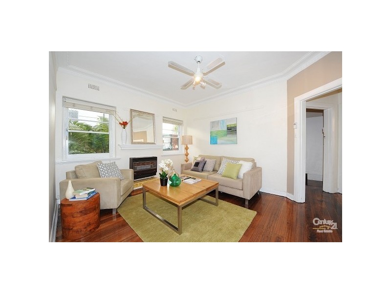 2/95 Alma Road, St Kilda East VIC 3183