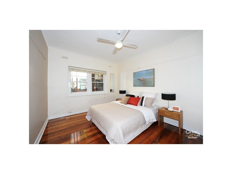 2/95 Alma Road, St Kilda East VIC 3183