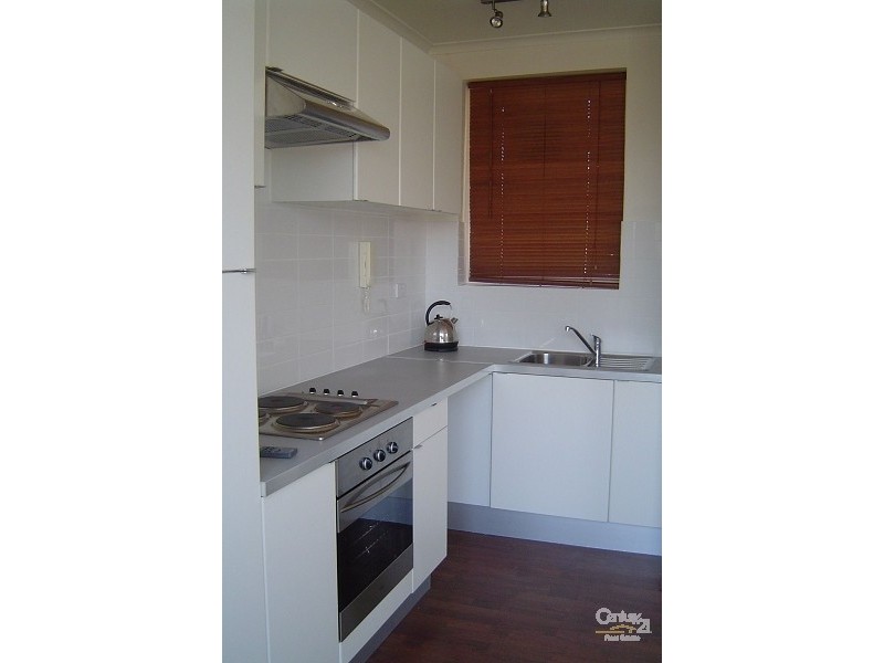 15/50 Carlisle Street, St Kilda VIC 3182