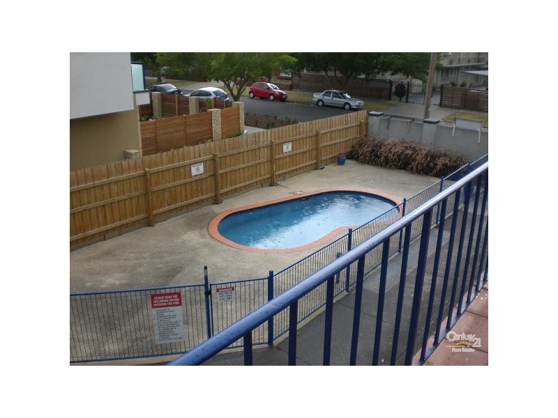 13/34 Lillimur Road, Ormond VIC 3204