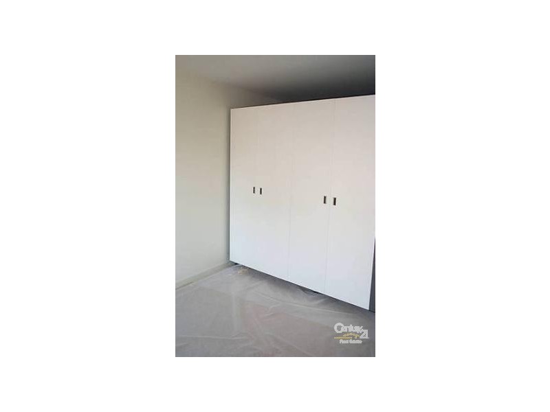 402/7 Greeves Street, St Kilda VIC 3182