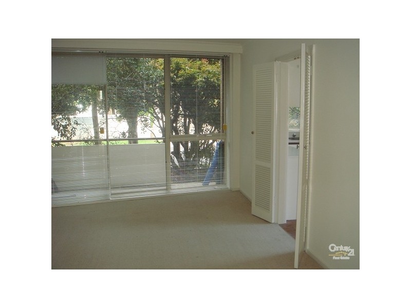 3/23 Charles Street, Elsternwick VIC 3185