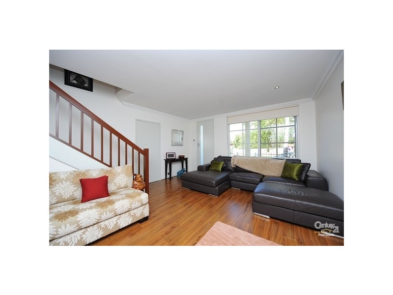 379a Glen Eira Road, Caulfield North VIC 3161