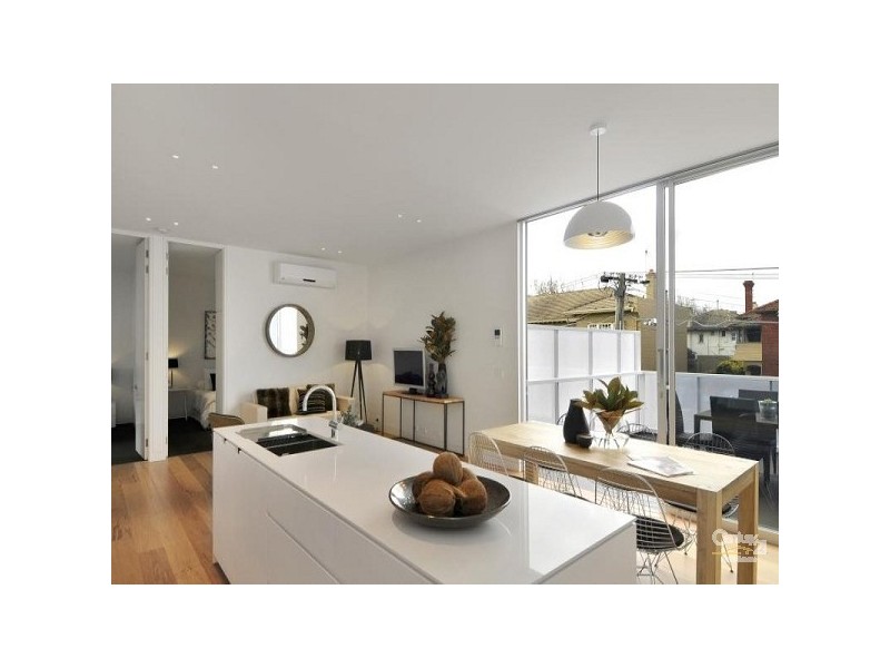 3/19 Charnwood Grove, St Kilda VIC 3182