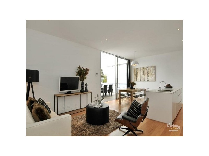 3/19 Charnwood Grove, St Kilda VIC 3182