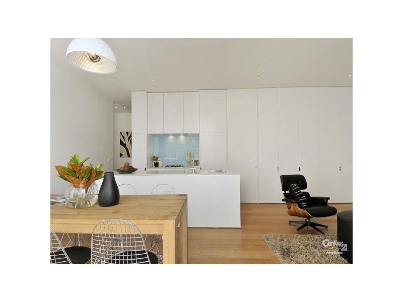 3/19 Charnwood Grove, St Kilda VIC 3182