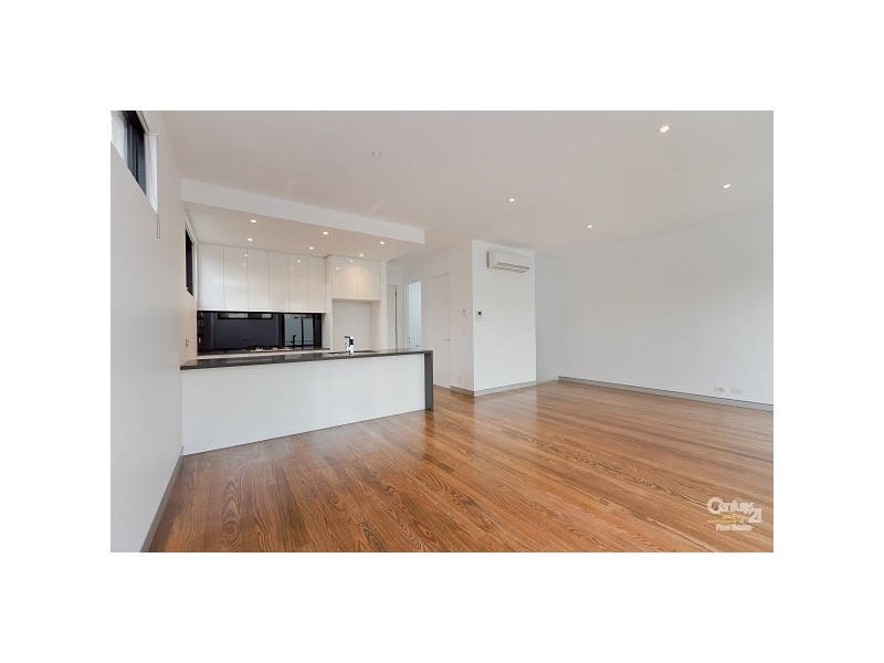 1A Westbury Grove, St Kilda East VIC 3183