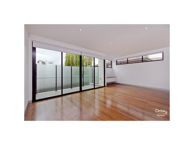 1A Westbury Grove, St Kilda East VIC 3183