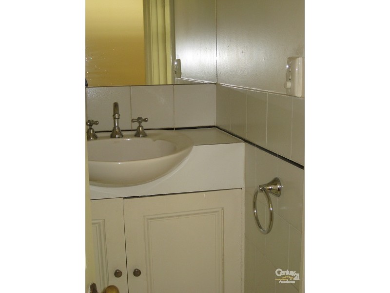 17 Queen Street, St Kilda East VIC 3183