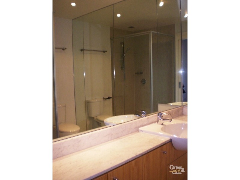 21/185 Barkly Street, St Kilda VIC 3182