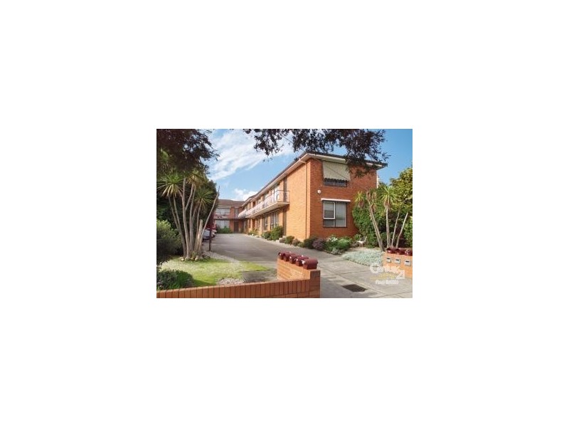 6/11 Shoobra Road, Elsternwick VIC 3185