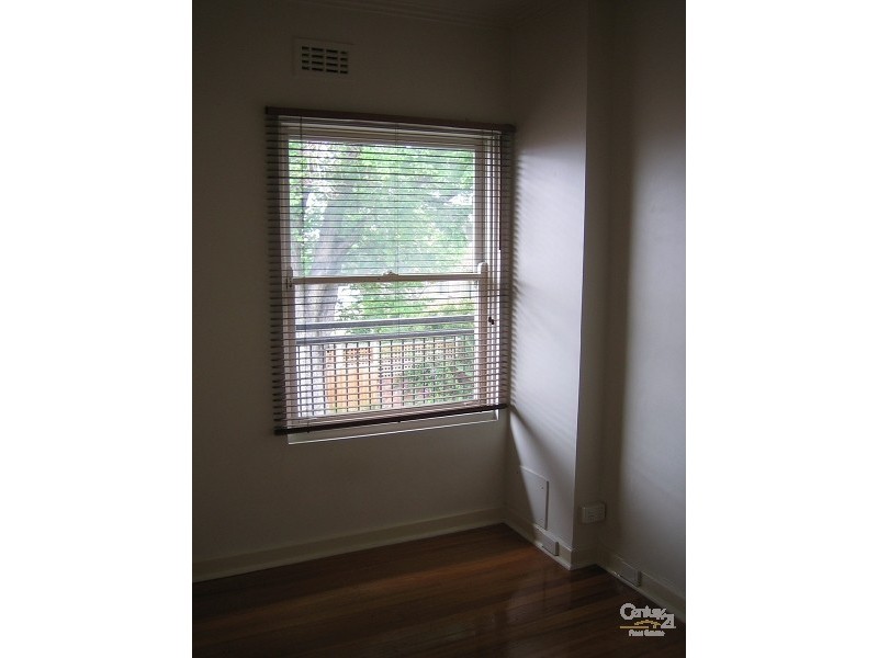 13/15 Hotham Street, St Kilda East VIC 3183