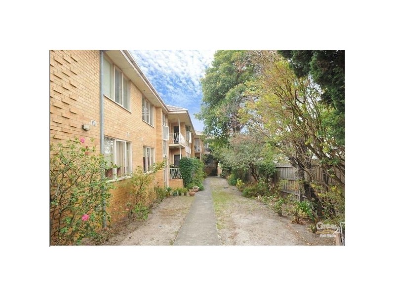 1/560 Inkerman Road, Caulfield North VIC 3161