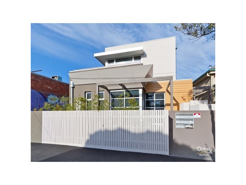 2/4 Camden Street, St Kilda East VIC 3183