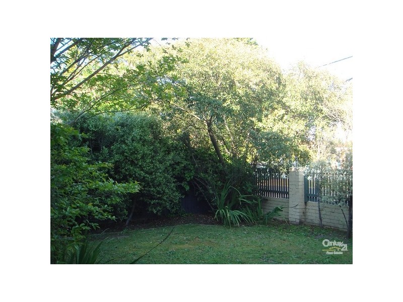 1/50 Lillimur Road, Ormond VIC 3204