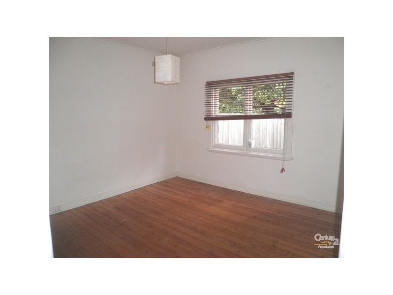 2/718 Inkerman Street, Caulfield North VIC 3161