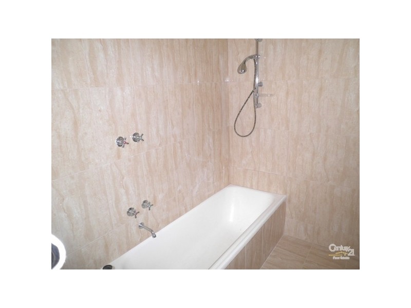 2/718 Inkerman Street, Caulfield North VIC 3161