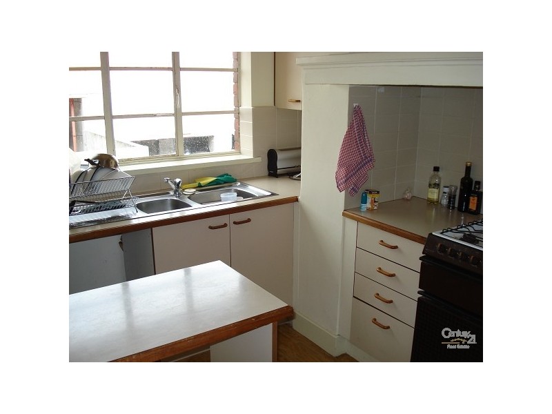 7/13 Hartpury Avenue, Elwood VIC 3184