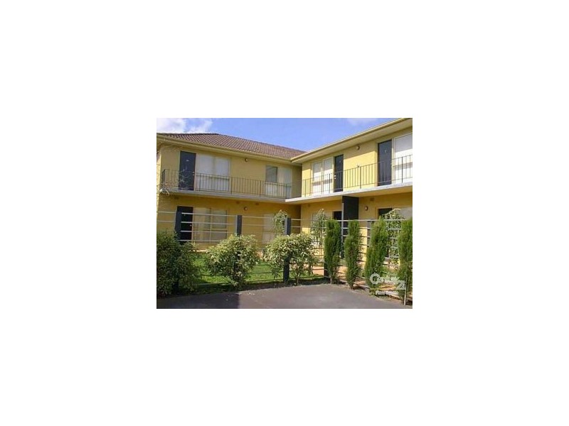 8/62 Halstead Street, Caulfield North VIC 3161