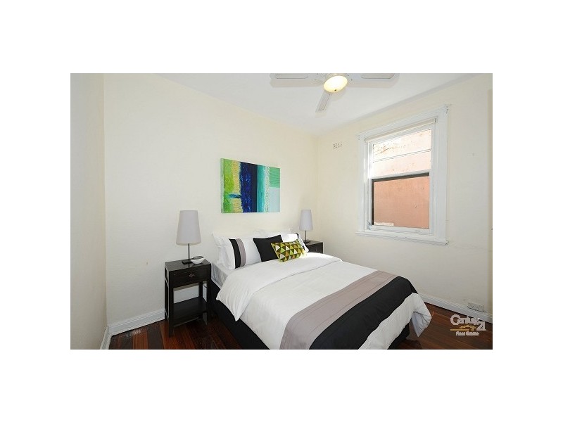 2/95 Alma Road, St Kilda East VIC 3183