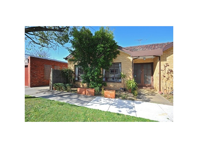 2/25 Manor Grove, Caulfield North VIC 3161