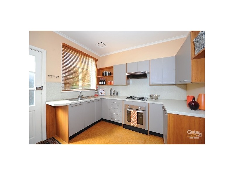 2/25 Manor Grove, Caulfield North VIC 3161