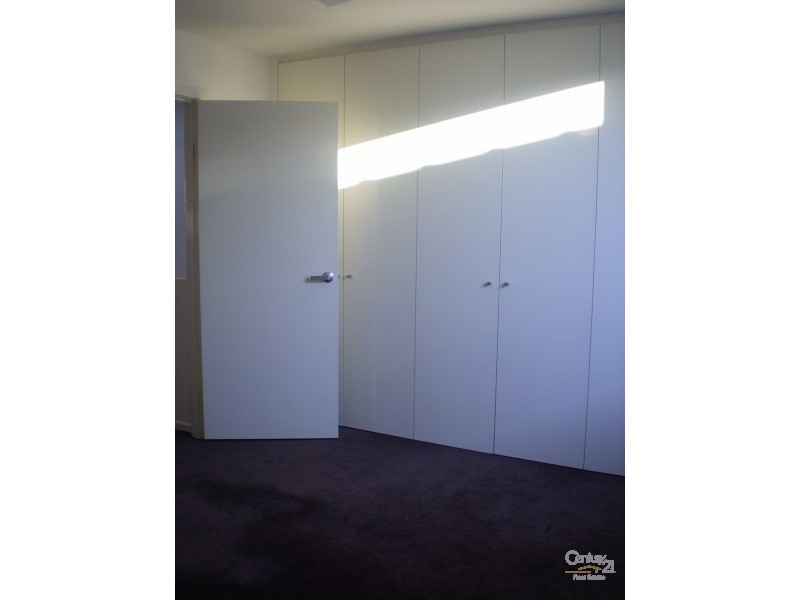 21/185 Barkly Street, St Kilda VIC 3182