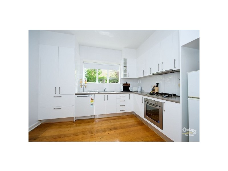 3/129 Kambrook Road, Caulfield North VIC 3161