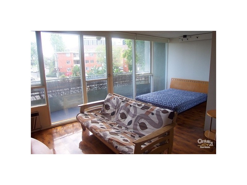 101/81 Queens Road, Melbourne VIC 3004