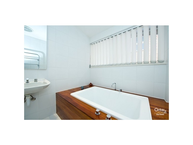 315 Carlisle Street, St Kilda East VIC 3183