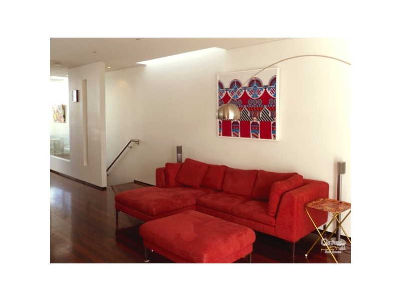 4/30 Gourlay Street, St Kilda East VIC 3183