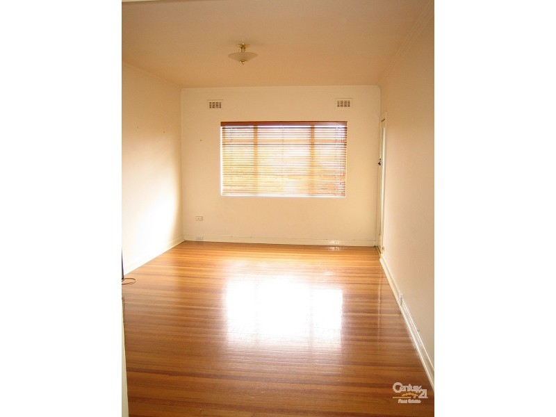 13/15 Hotham Street, St Kilda East VIC 3183