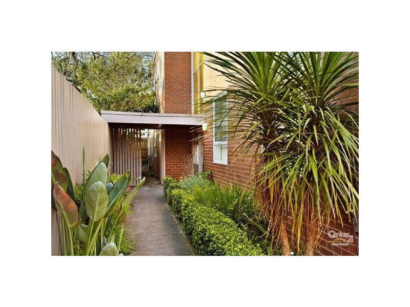 25/1 Whitehall Court, Caulfield North VIC 3161