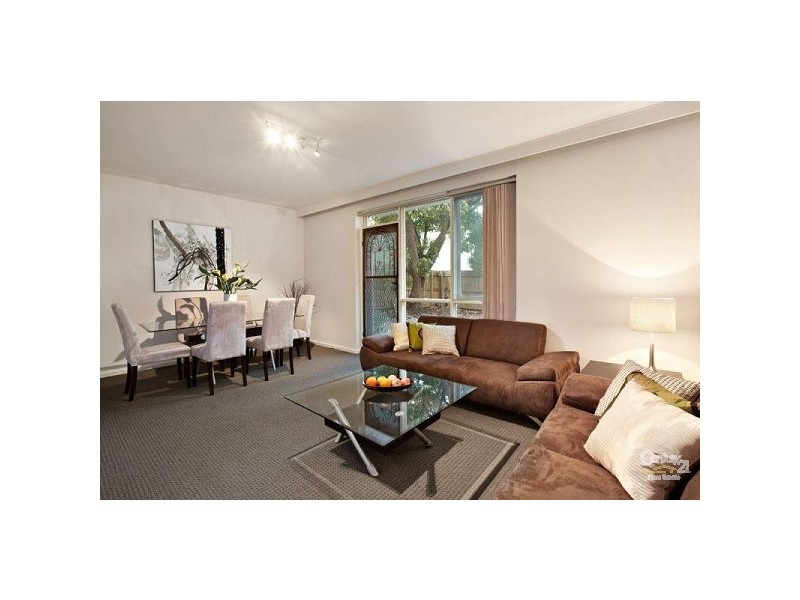 25/1 Whitehall Court, Caulfield North VIC 3161