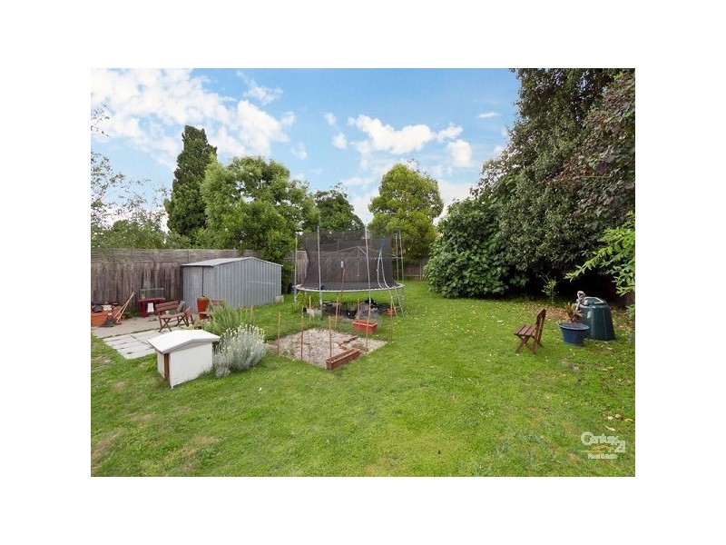 327 East Boundary Road, Bentleigh East VIC 3165