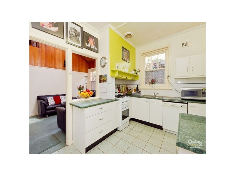 15 Marlborough Street, St Kilda East VIC 3183