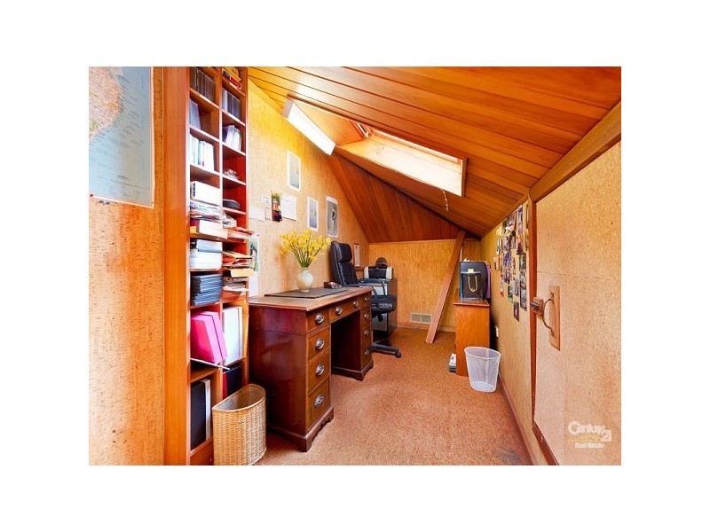 15 Marlborough Street, St Kilda East VIC 3183