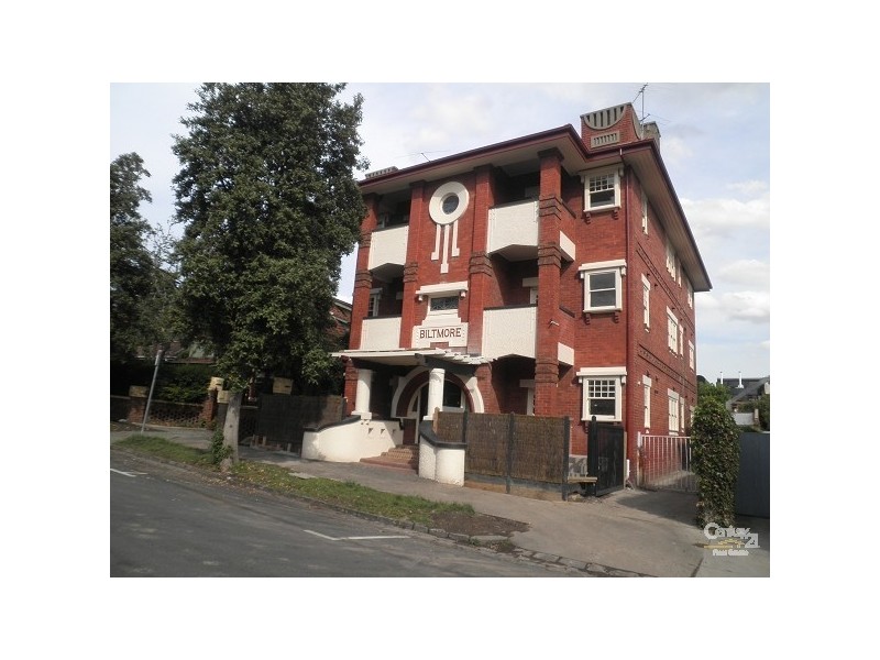 1 & 2/36 Eildon Road, St Kilda VIC 3182