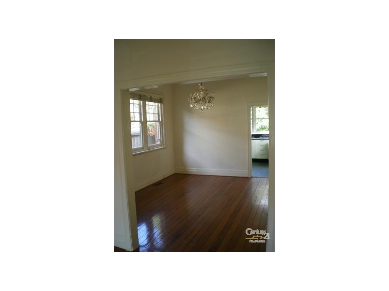 17 Clyde Street, St Kilda VIC 3182