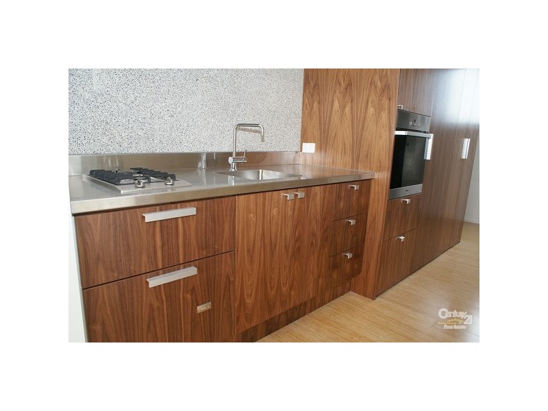 207/35 Ormond Road, Elwood VIC 3184