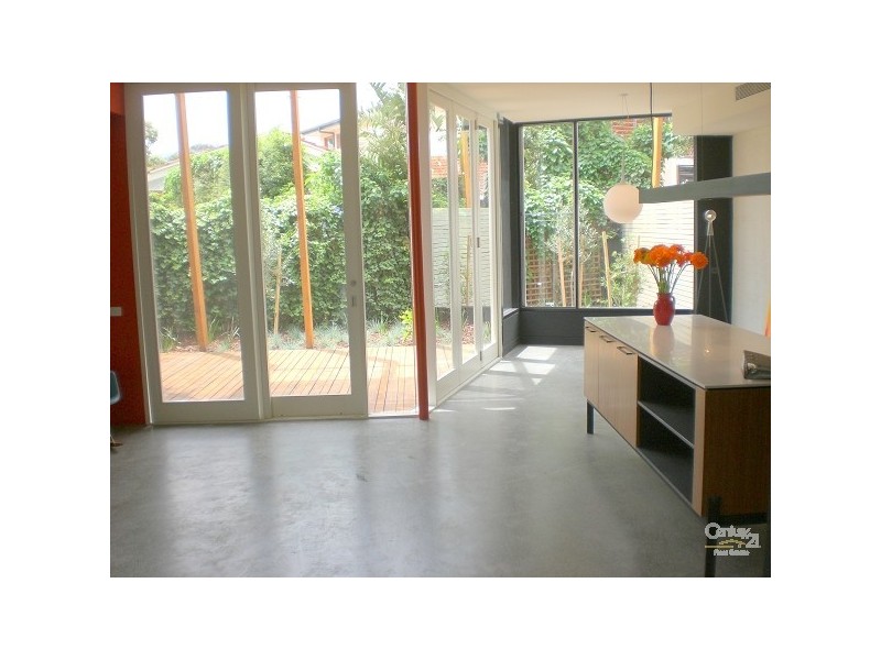 74a Spray Street, Elwood VIC 3184