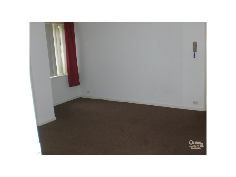 1/7 Huntly Street, Glen Huntly VIC 3163