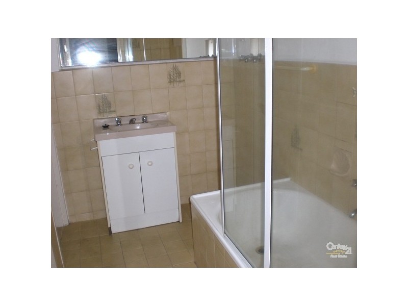 1/7 Huntly Street, Glen Huntly VIC 3163