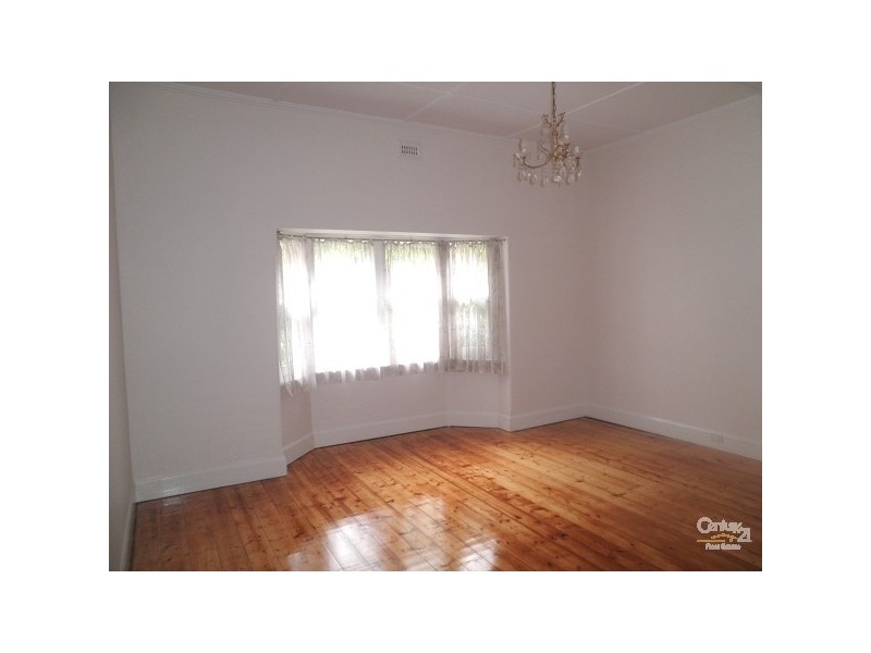 22 Kent Grove, Caulfield North VIC 3161